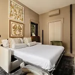 Апартаменты Domusmi Vitruvio 11 *