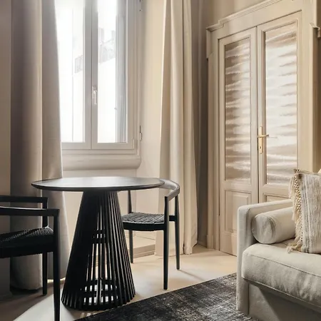 Apartament Domusmi Vitruvio 11