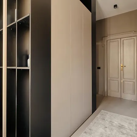 Domusmi Vitruvio 11 Apartament